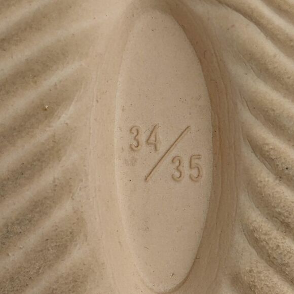 Unisex Foam Runners - Picture 8 of 9